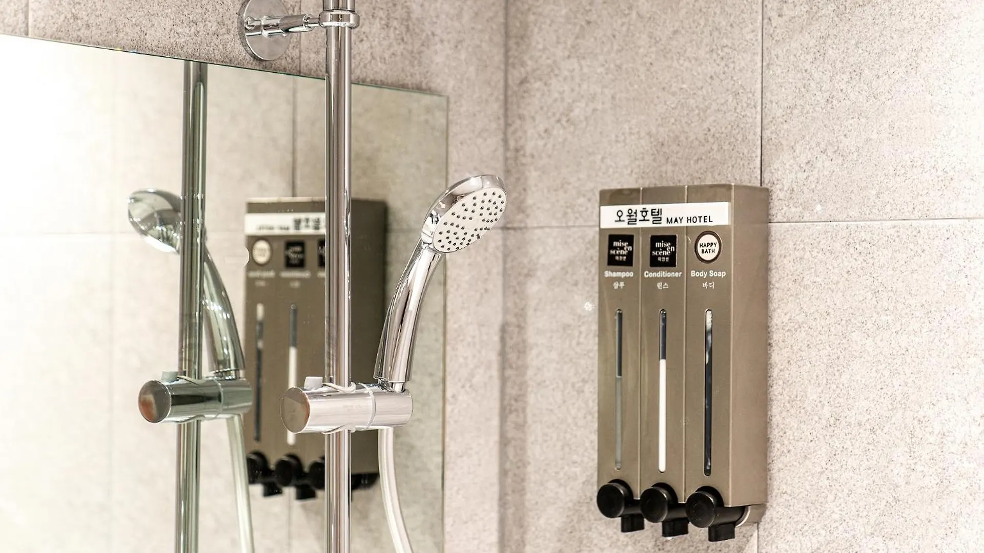 Hotel May Yongsan ソウル特別市 3*,